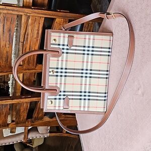 Burberry Tote